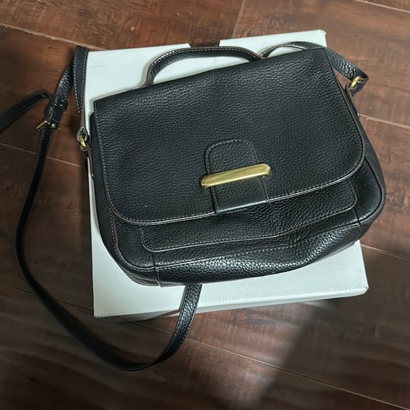 Fossil black leather crossbody sachel bag - Picture 3 of 9